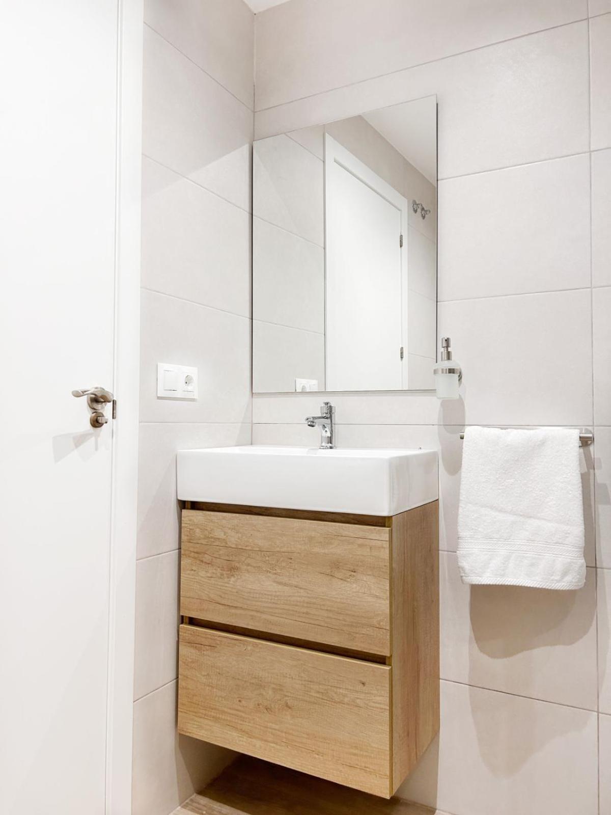 Apartamento Junto A Ruzafa Cerca Del Centro Валенсия Екстериор снимка